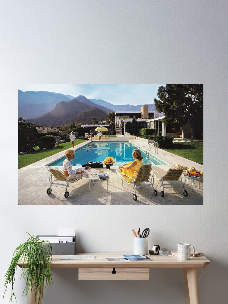 Retro Poolside Host Luxe leven - Luxury Lifestyle Pictures recensie en prijs